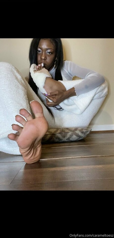 Carameltoesz new onlyfans leaks