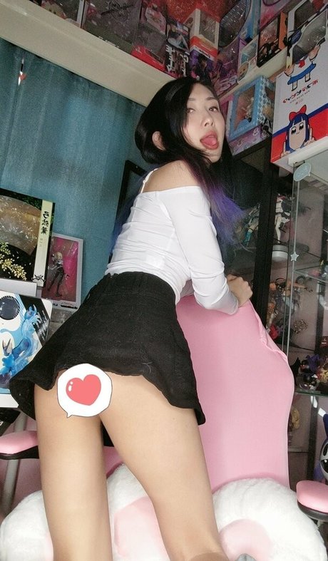 mikan cosfree onlyfans desnuda