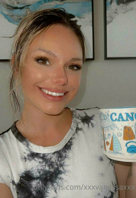 Xxxvanessaxxx on onlyfans