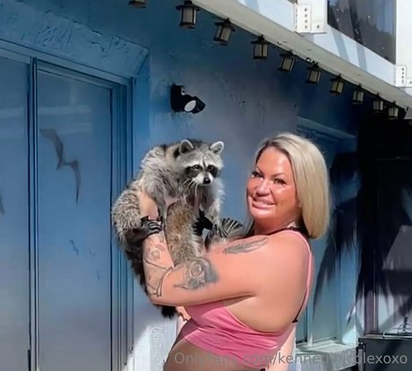 kennedinicolexoxo onlyfans nude