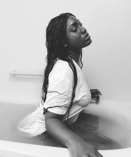 Paris Senpai free only fans