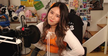 Yuggie TV onlyfans leaked