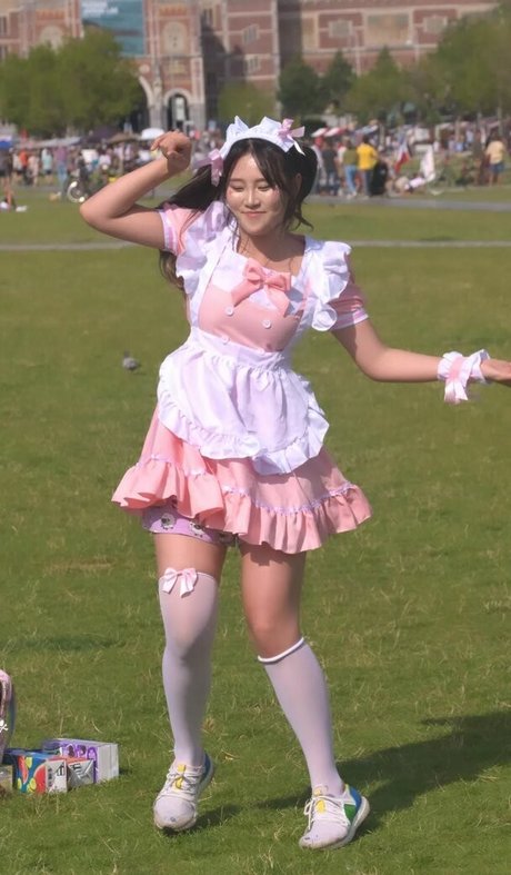 Yuggie TV onlyfans leak