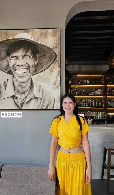 Yuggie TV onlyfans images