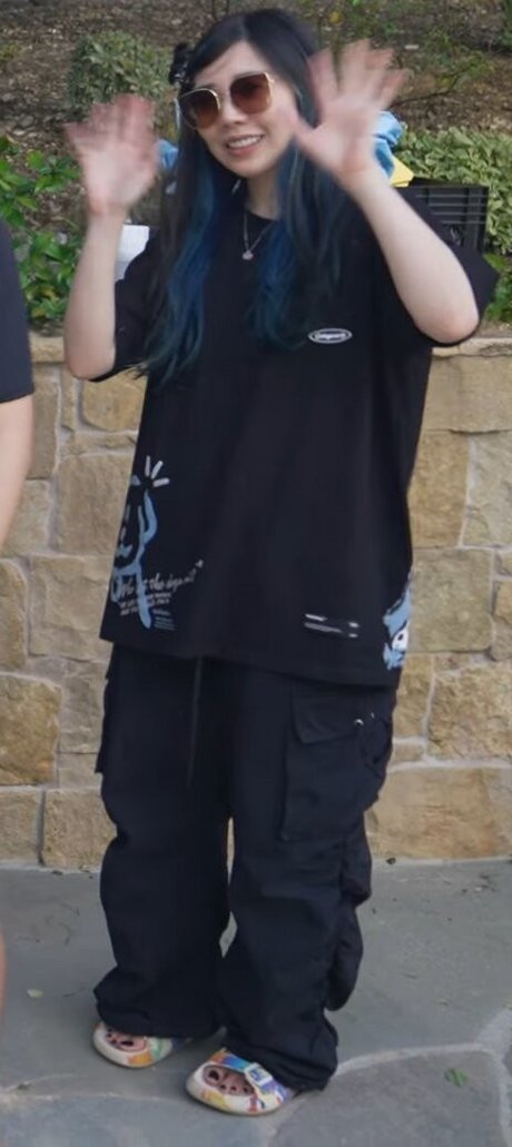 LilyPichu onlyfans gratis