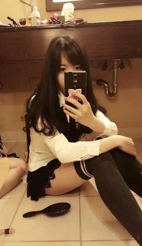 LilyPichu porn onlyfans