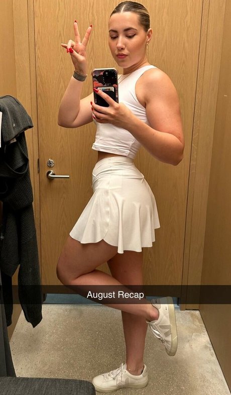 Pineapplebrat only fans nude