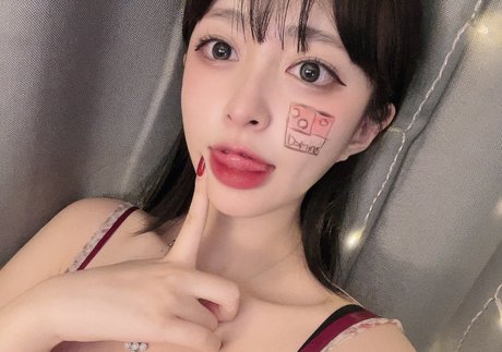 bbang9 2 onlyfans strip tease