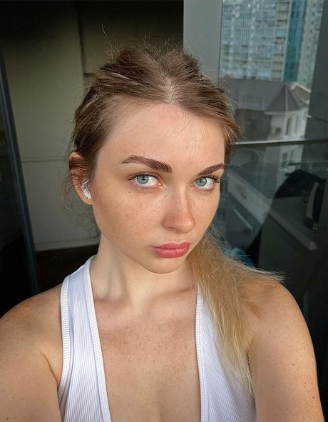 Arina Berdnikova onlyfans nudes
