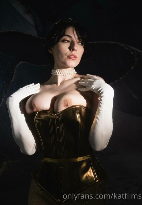 Kat Cabaret on onlyfans