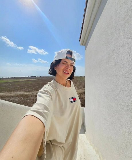 Apostoleanu onlyfans tits