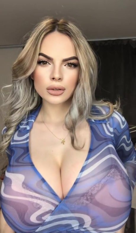 Lorean nude leaks onlyfans