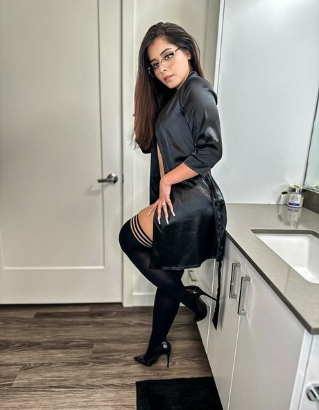 jrivera model onlyfans nude