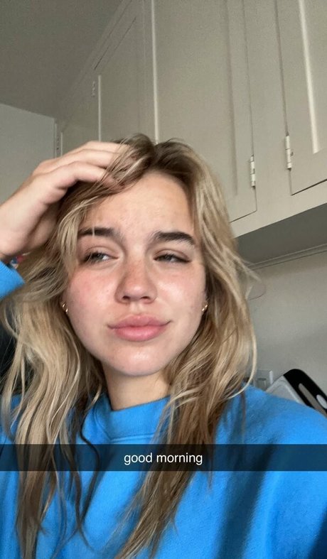 Emma Brooks porn onlyfans leak