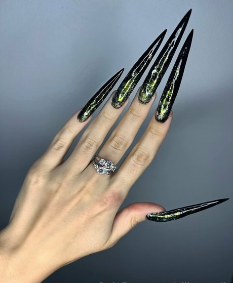 allison alis onlyfans content