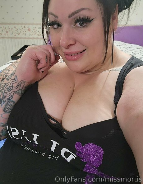 missmortis onlyfans pic