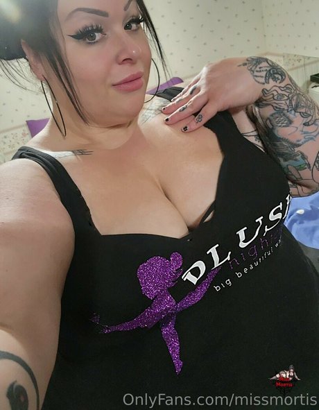 missmortis onlyfans naked porn