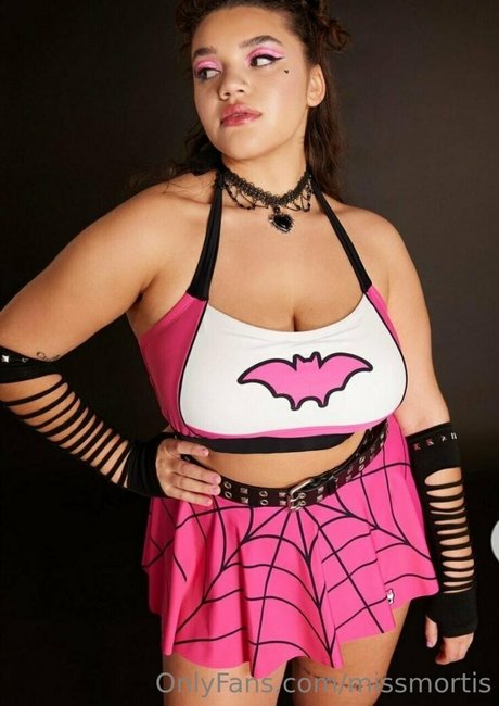 missmortis only fans leaks