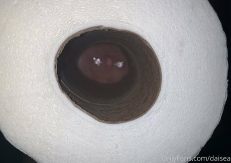 daisea onlyfans model photo