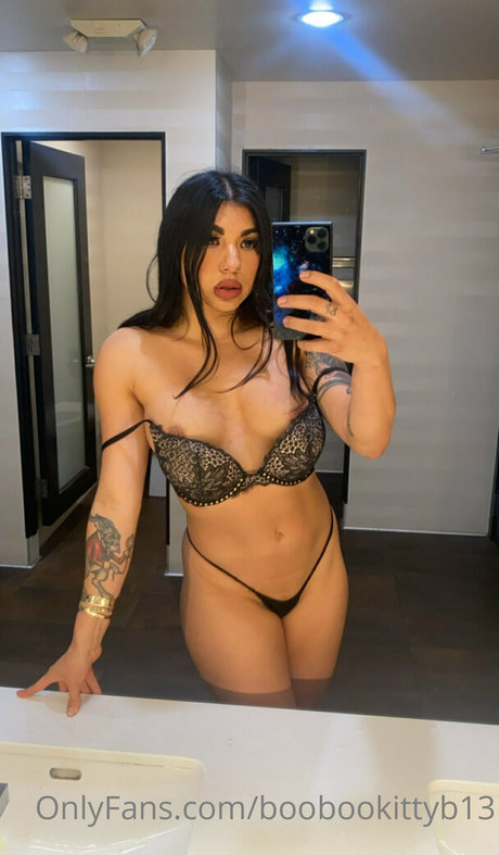 Boobookittyb13 only fans nudes