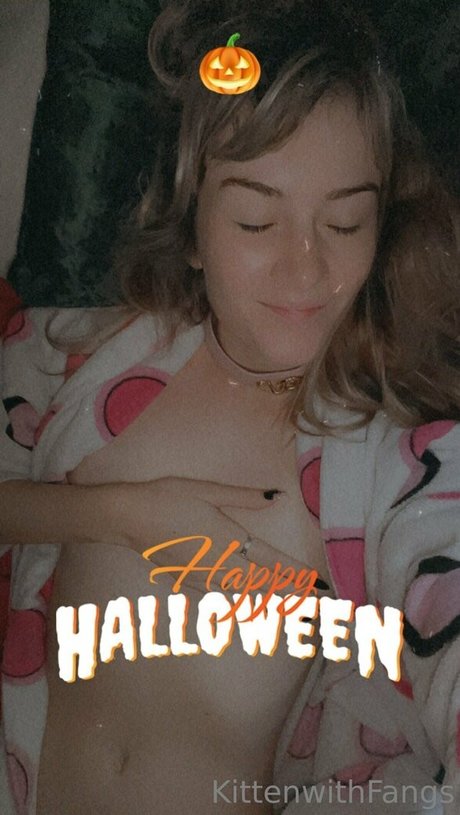 kittenwithfangsfree onlyfans gratis