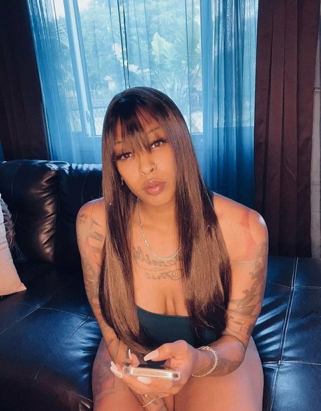 iamnikitaknight porn onlyfans