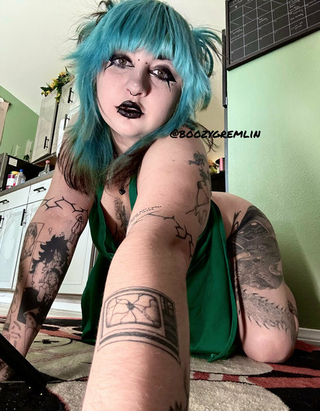 boozygremlin onlyfans leaked