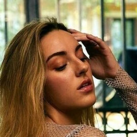 Lyzabeeth hot onlyfans