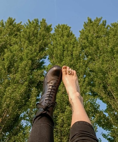 Elena Barile only fans review