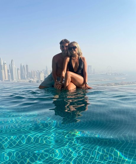 Lucy Fallon onlyfans picture