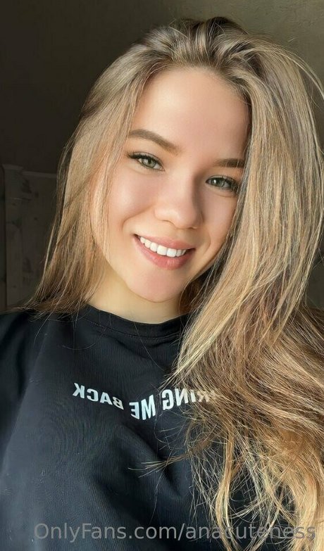 Anacuteness onlyfans nude pics