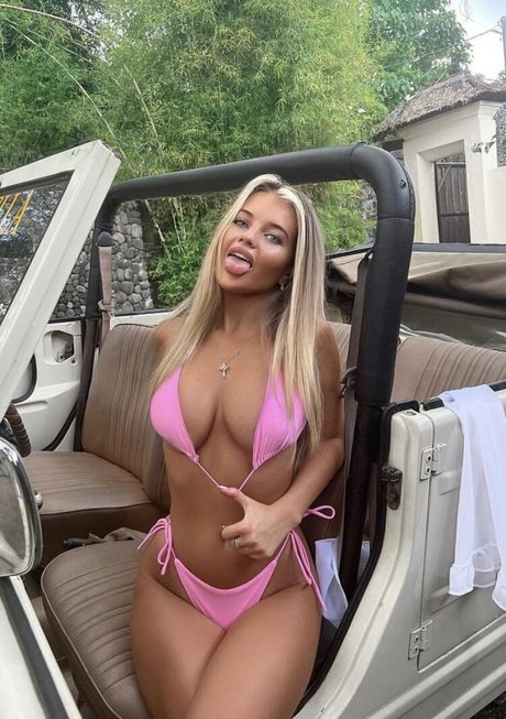 Mia Woodhall only fans leak