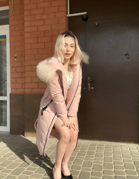 melissa mur strip onlyfans