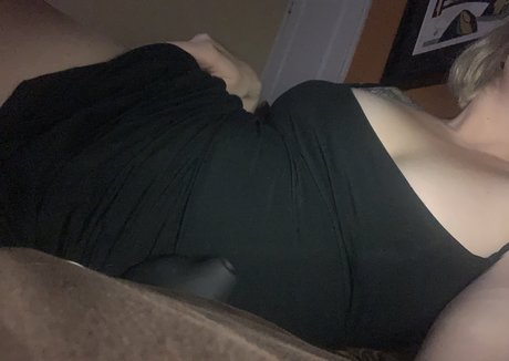 kindofalot strip onlyfans