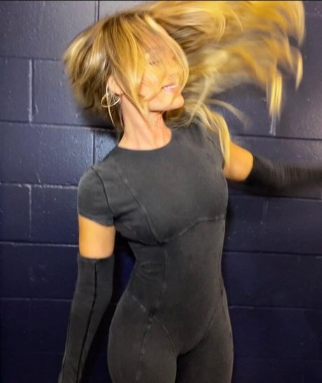 Laura Woods porn onlyfans