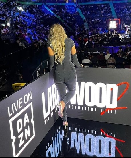 Laura Woods onlyfans pictures