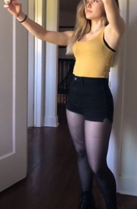 Nicki Taylor is on onlyfans