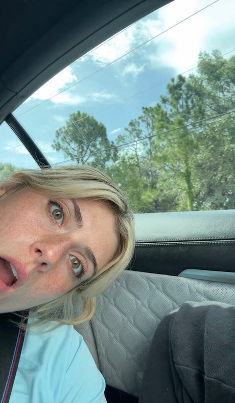 Faith Ordway only fans leaks