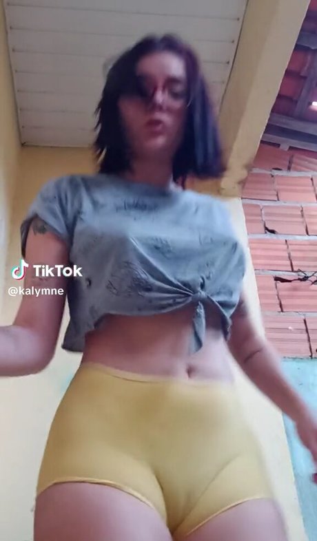 Kalymne Sampaio onlyfans leaks.