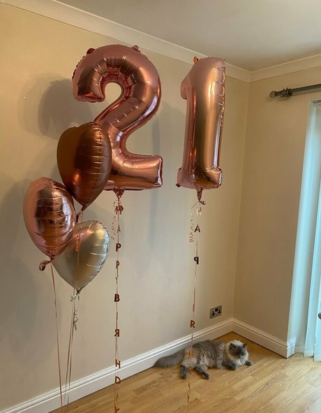 charlottiefree onlyfans fotos