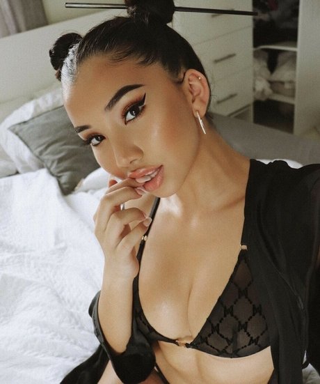 Lumma Aziz leaked onlyfans