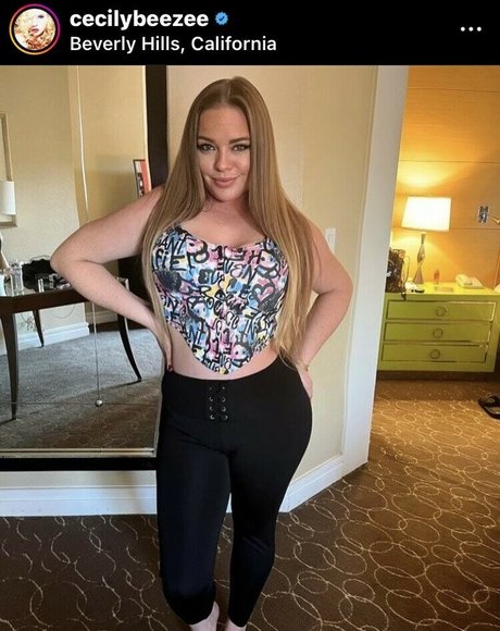 cbeezeec onlyfans leaked tits