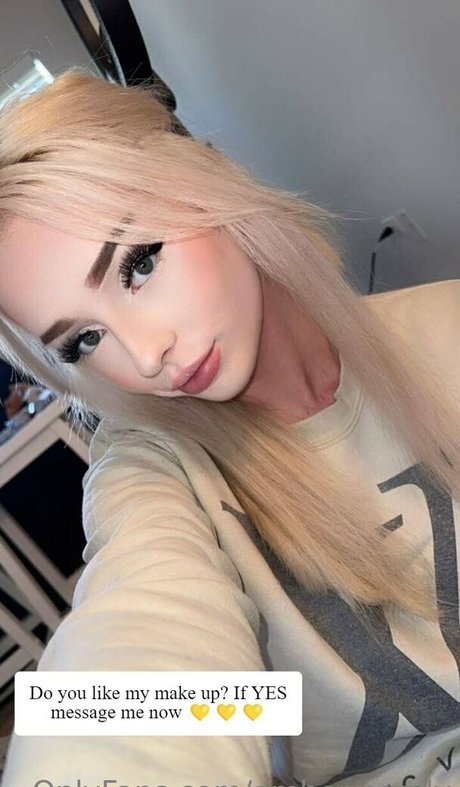 Ambermooody onlyfans naked leaked