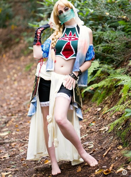 CrystAAHHL only fans content