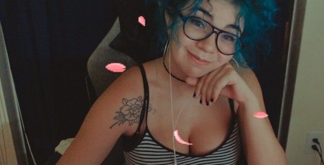 Tiffany Lockheart onlyfans post