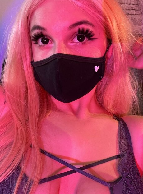 Aurelia Baker onlyfans pics leaked