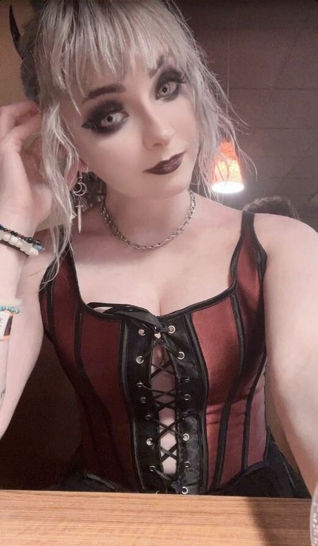 Stellalasaurus onlyfans leak naked