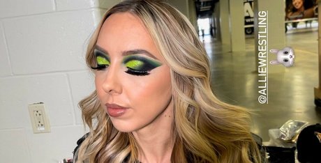 alliewrestling nude porn onlyfans