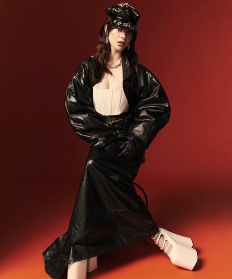 Sophie Thatcher onlyfans xx