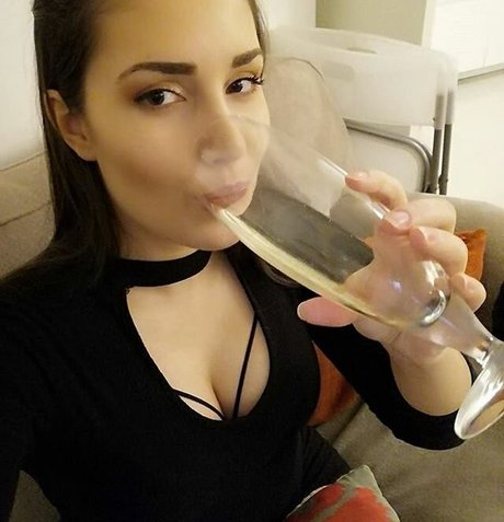 yabbe only fans leak nude